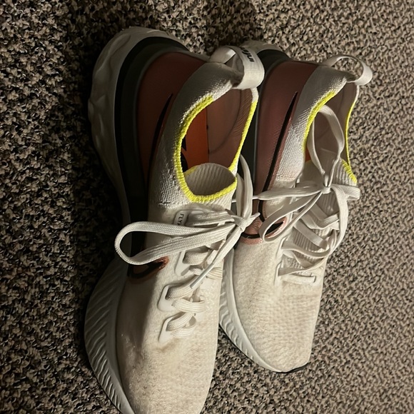 Nike infinity react. - Picture 3 of 4